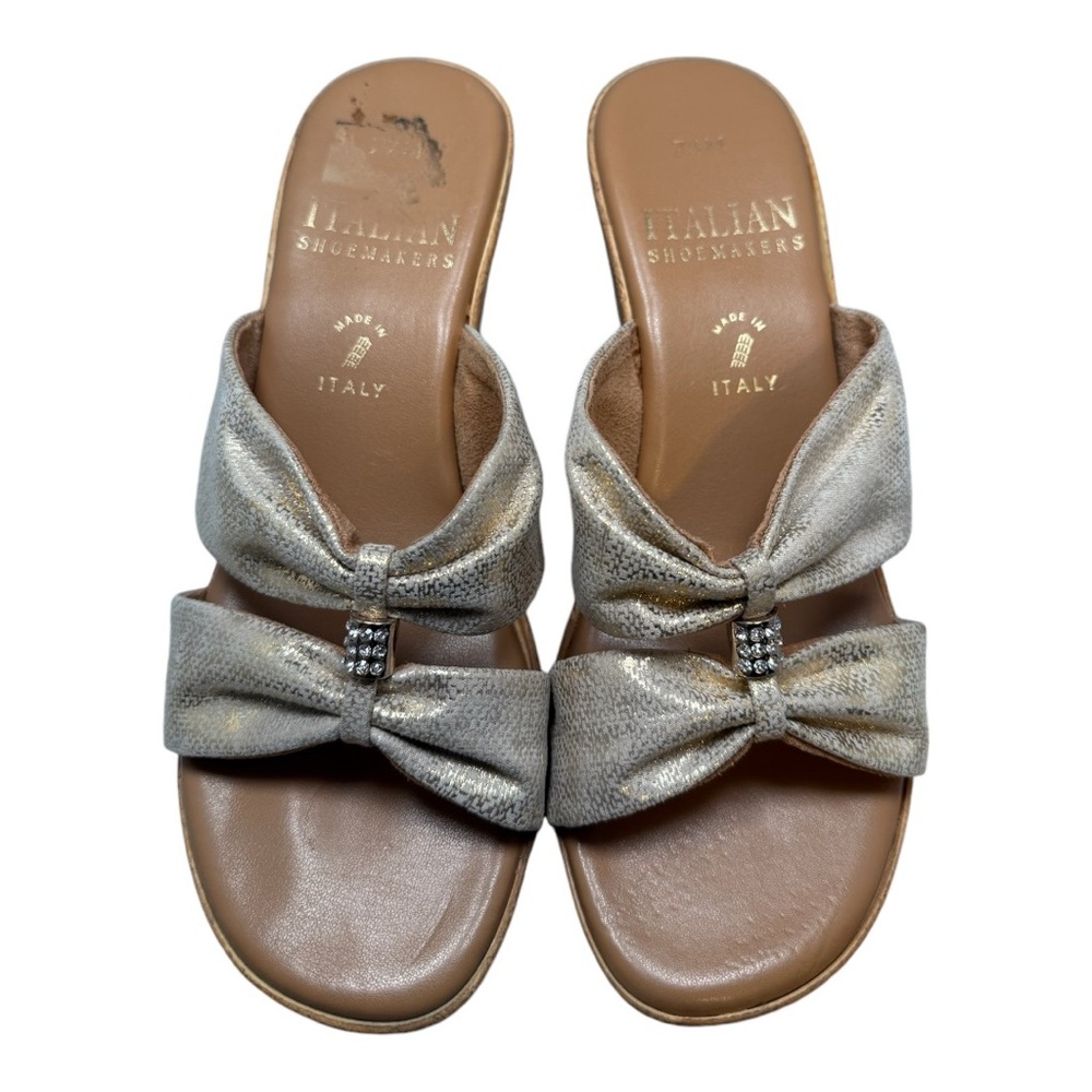 Italian Shoemaker wedge sandals 7.5